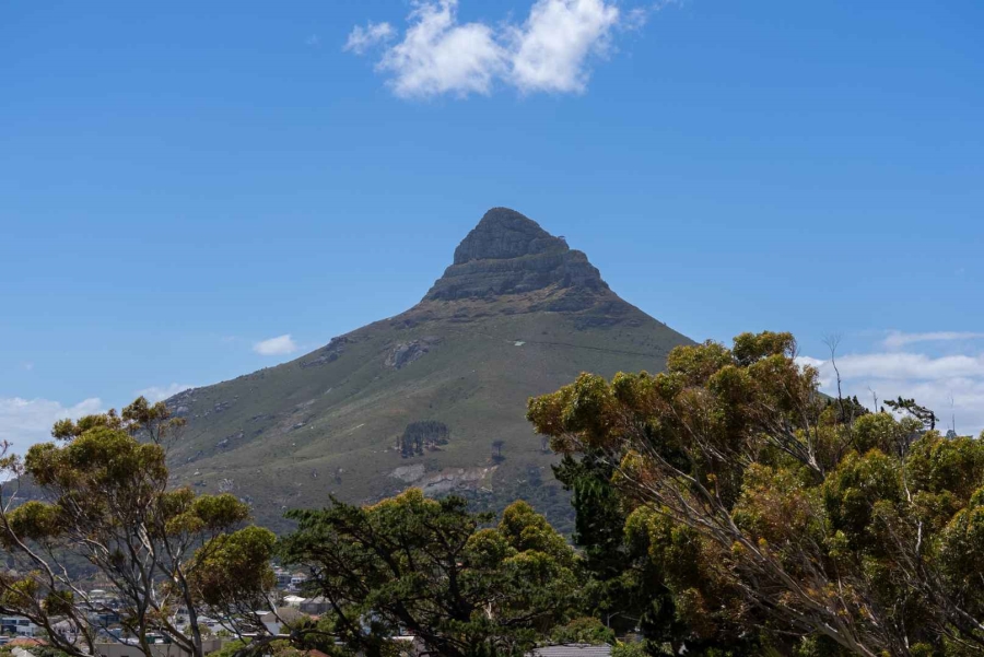3 Bedroom Property for Sale in Bakoven Western Cape